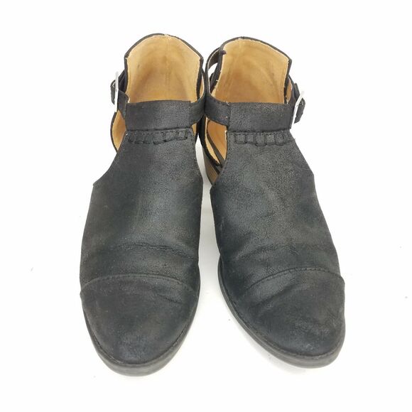 Qupid Black Leather Open Side Ankle Boots Cap Toe Short Booties Womens Size 6.5 - Picture 2 of 6